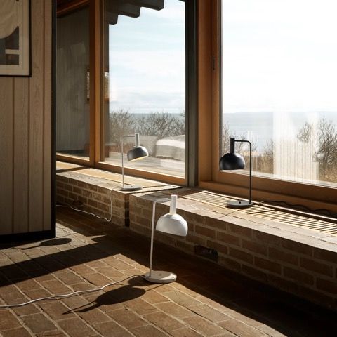 ＜Louis Poulsen＞FJ Elements テーブルランプ